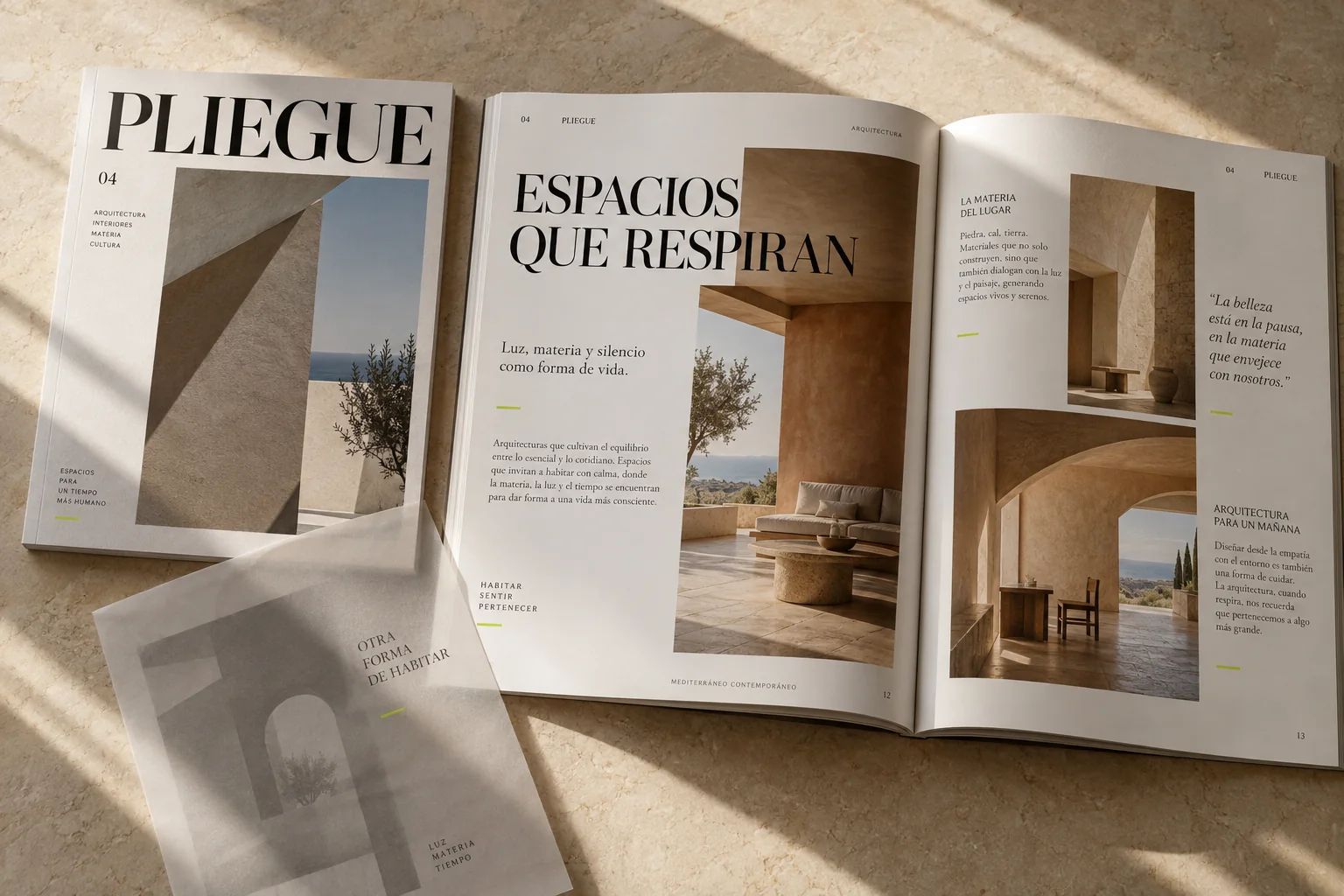 Revista conceptual PLIEGUE abierta con diseño editorial de arquitectura